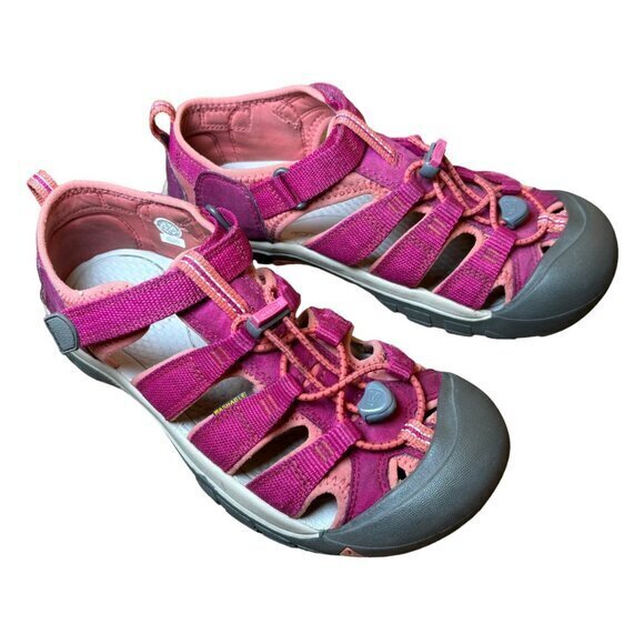 Keen Newport Water Sandals Shoe Waterproof Barbie Pink Size 6‎ Women, 8 Men - Picture 1 of 12